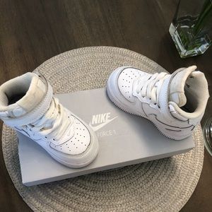 Nike Force 1 MID (TD) toddler size 6c